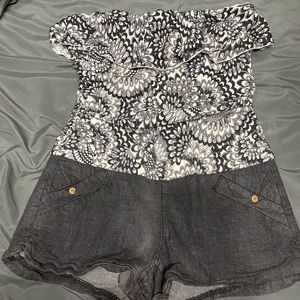 Remind brand tube top & shorts in one